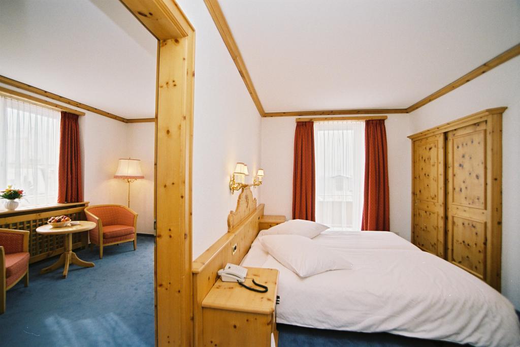 Hotel Schweizerhof Pontresina Pokój zdjęcie